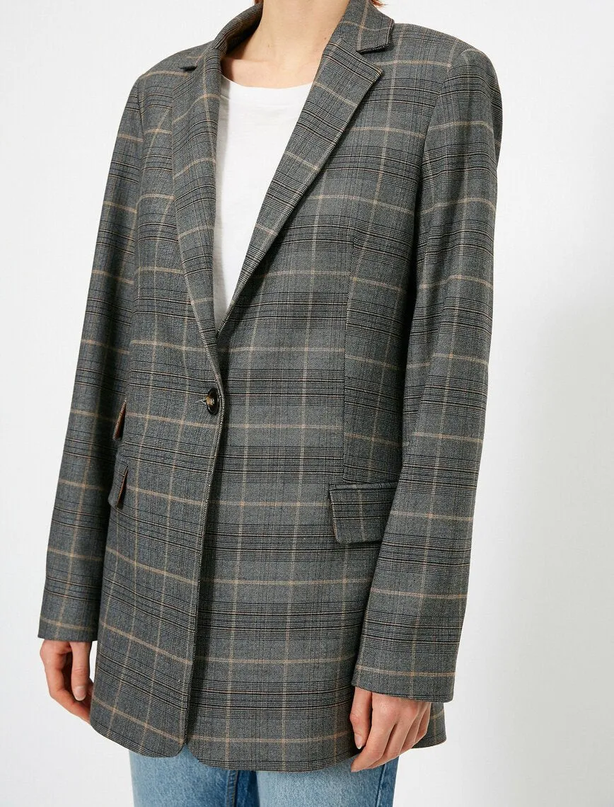 16559 Multi Colour Check Oversized Jacket