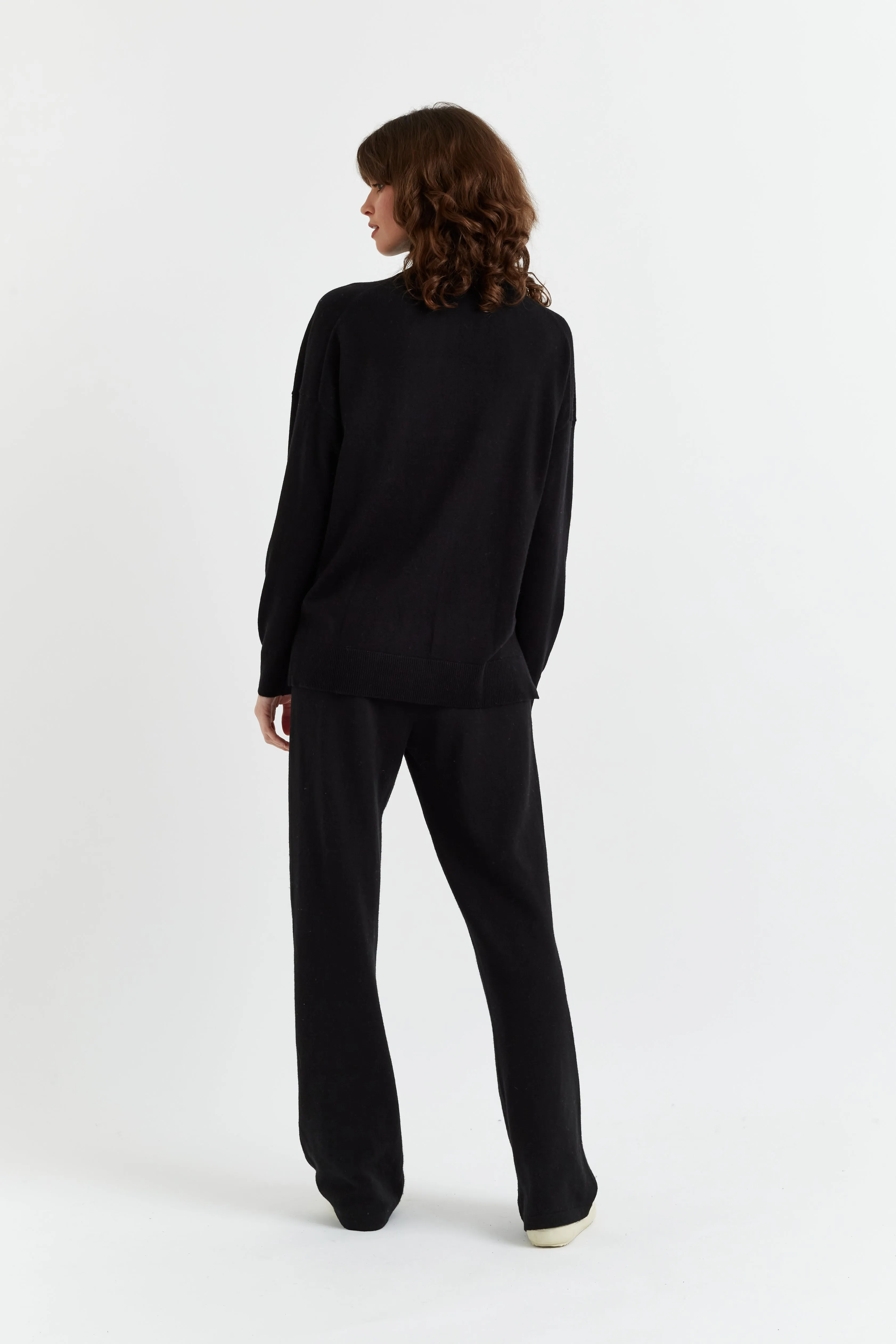 Black Wool-Cashmere Relaxed Rollneck Sweater