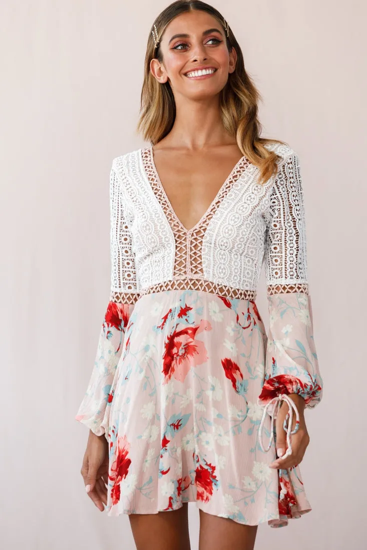 Carson Crochet Details Dress Floral Pink