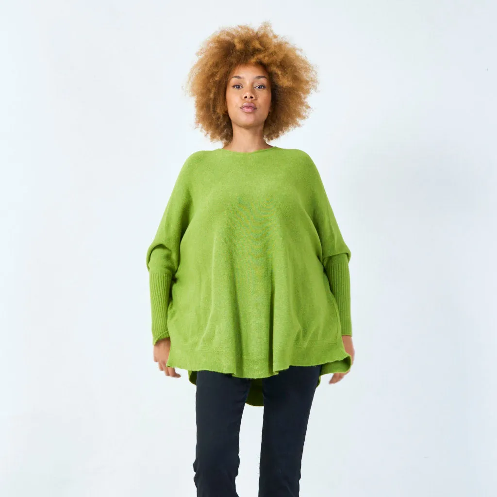 Classic round neck knit sweater wholesale