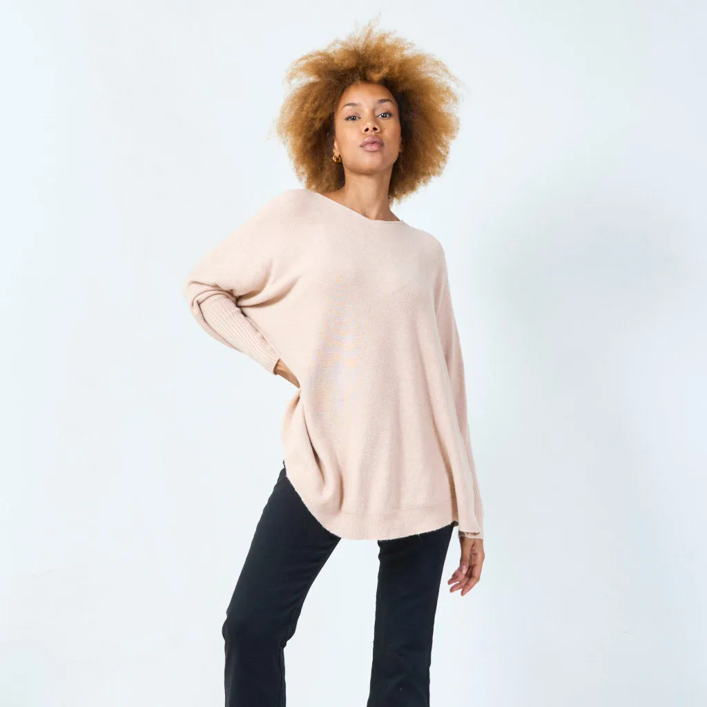 Classic round neck knit sweater wholesale