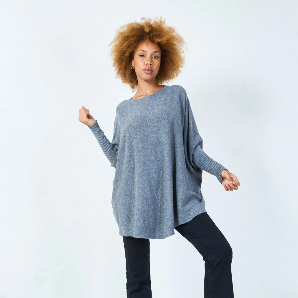 Classic round neck knit sweater wholesale