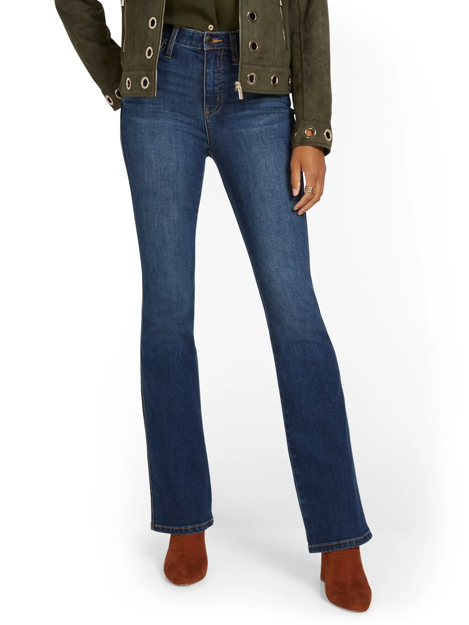 High-Waisted Curvy Essential Bootcut Jeans - Foxy Blue Wash