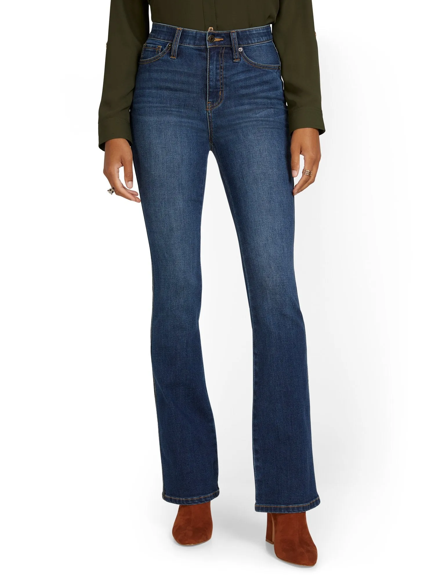 High-Waisted Curvy Essential Bootcut Jeans - Foxy Blue Wash