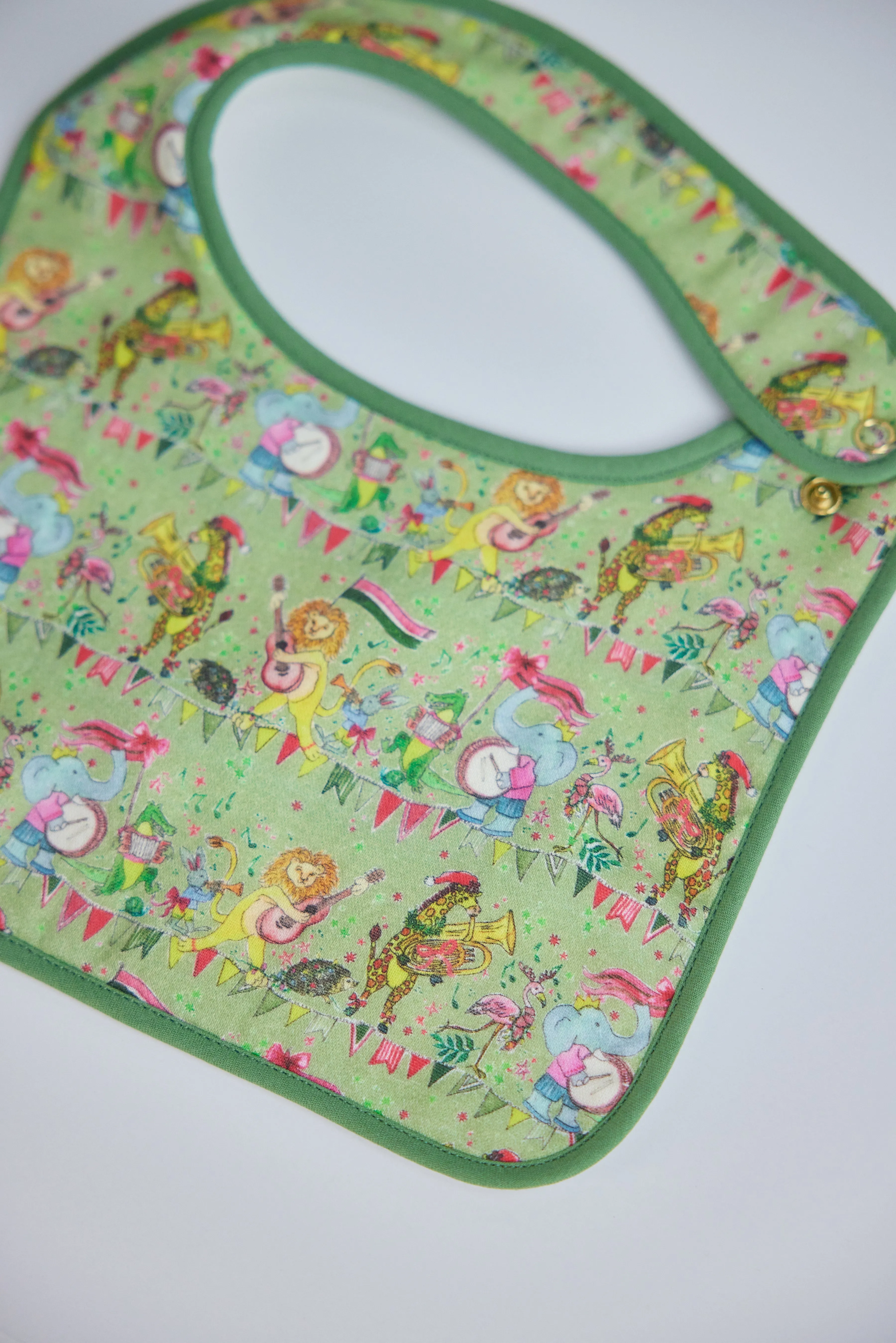 Jubilee Bib in Green