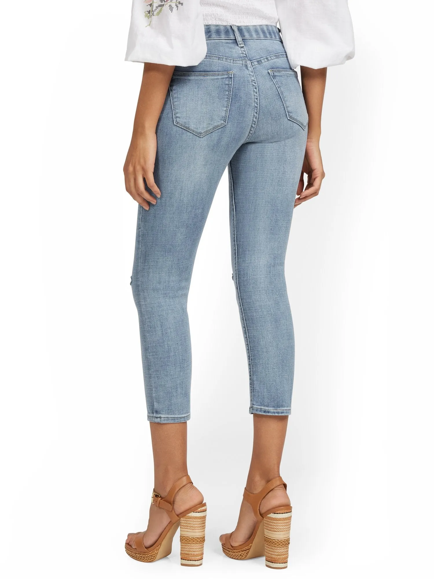 Lexi Mid-Rise Super-Skinny Capri Jeans