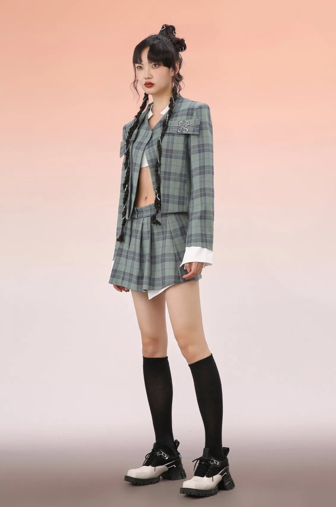 Mukzin | Embroidered Plaid Patchwork Blazer