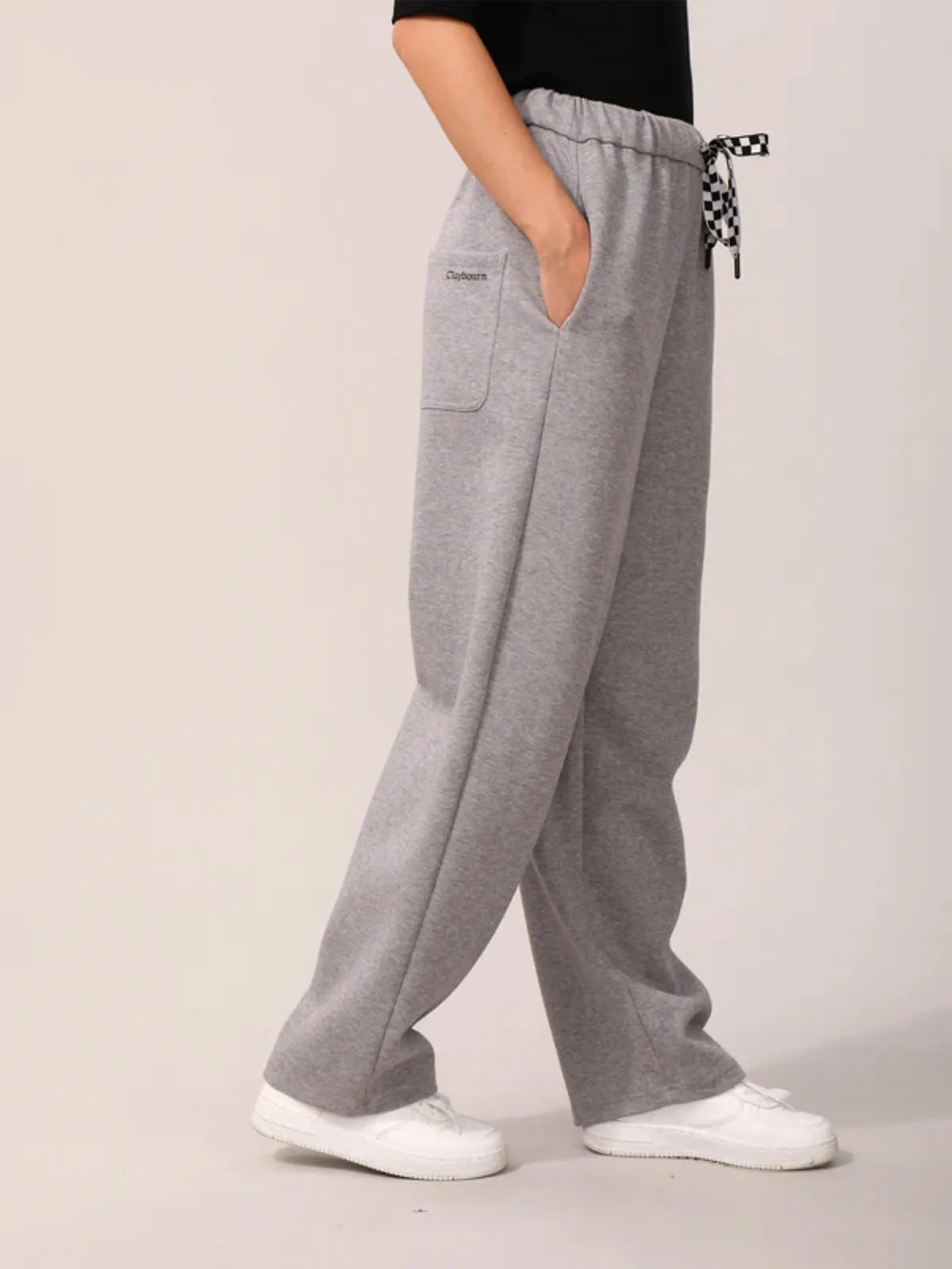 Relaxed Trackpants