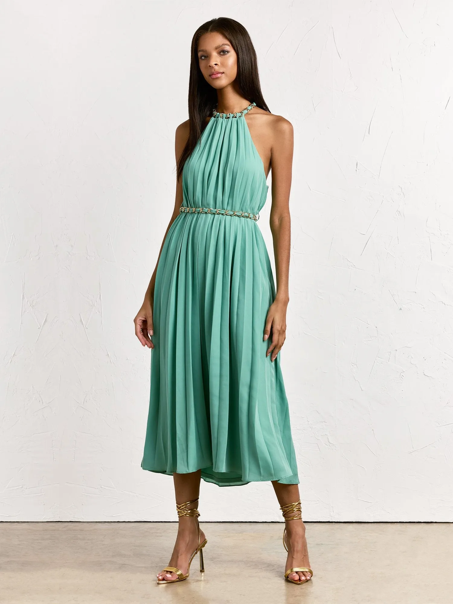 Sleeveless Chain Belt Pleated Midi Dress - Hidden Label